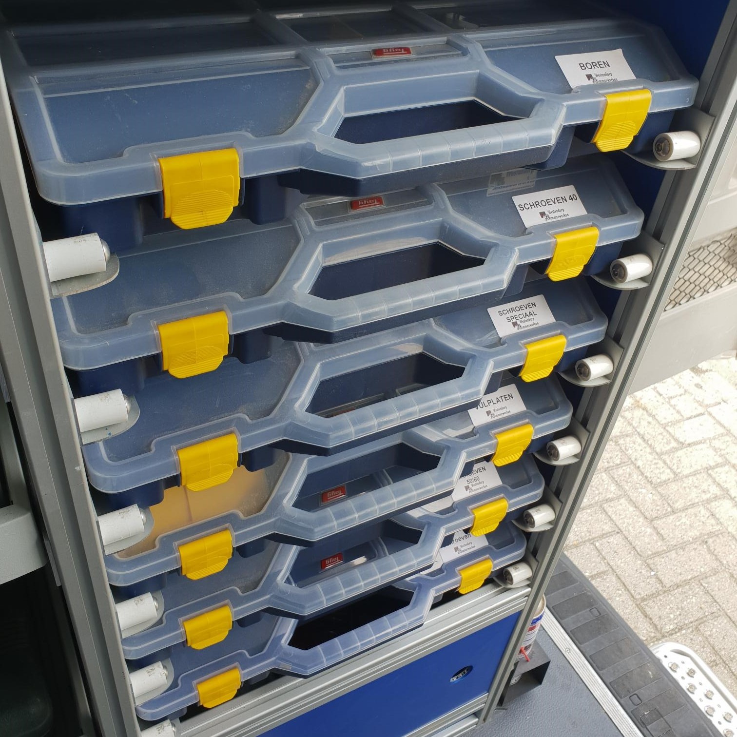 Bedrijfswageninrichting 4